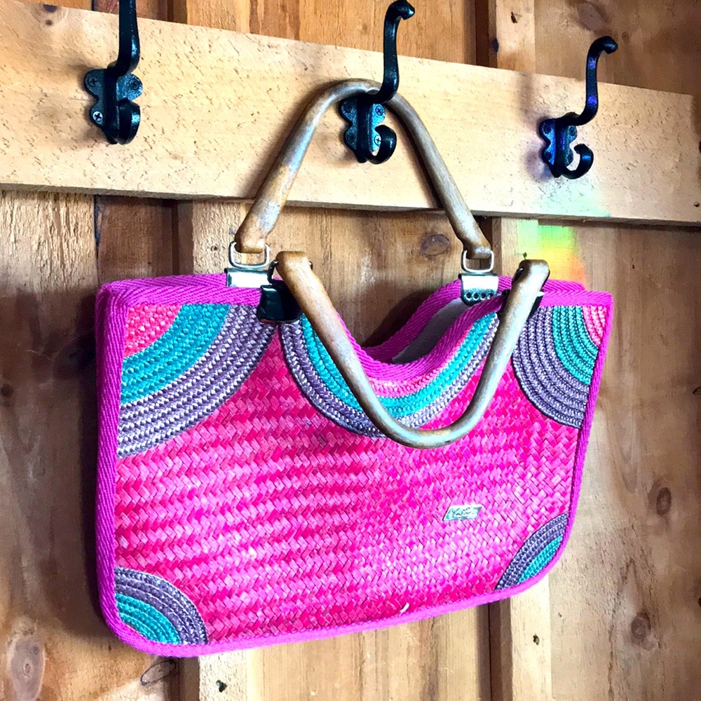 Vintage beach bag